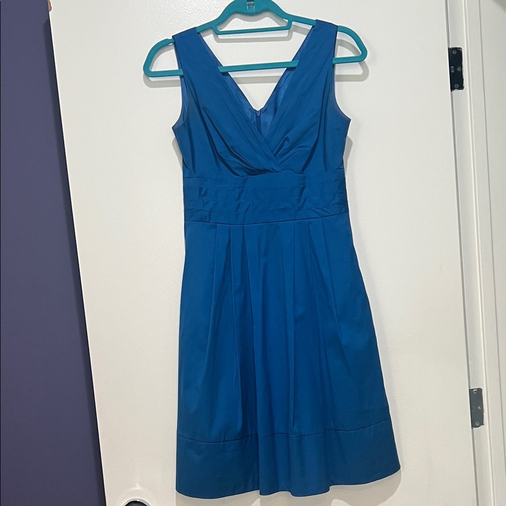 Nanette Lepore Cobalt Blue V-Neck Pleated Midi Dress size 2